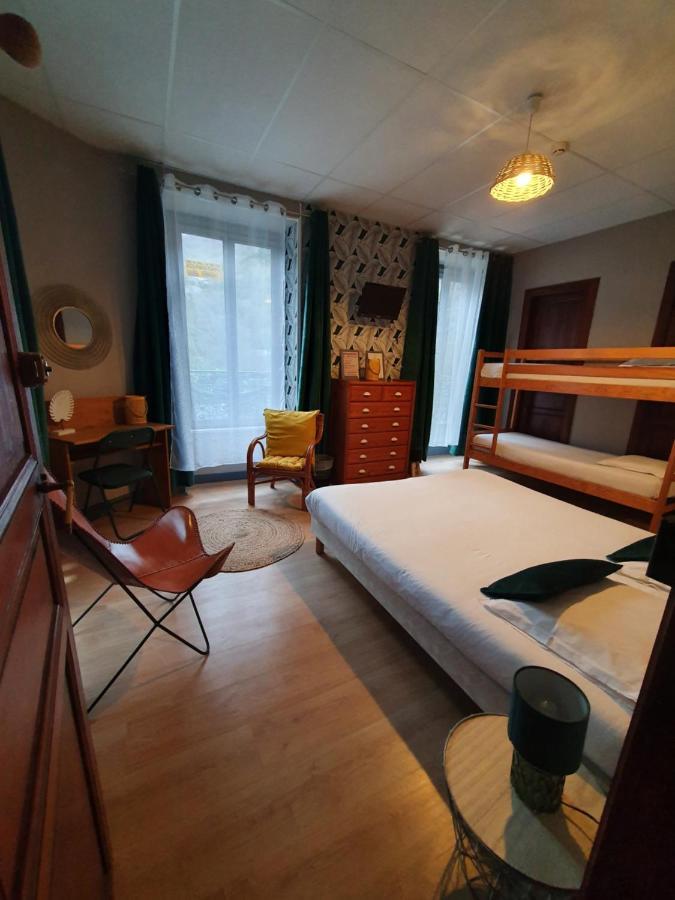 Auberge La Caverne ลารองส์ ภายนอก รูปภาพ