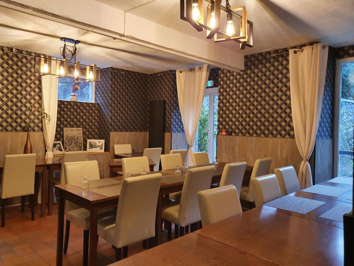 Auberge La Caverne ลารองส์ ภายนอก รูปภาพ