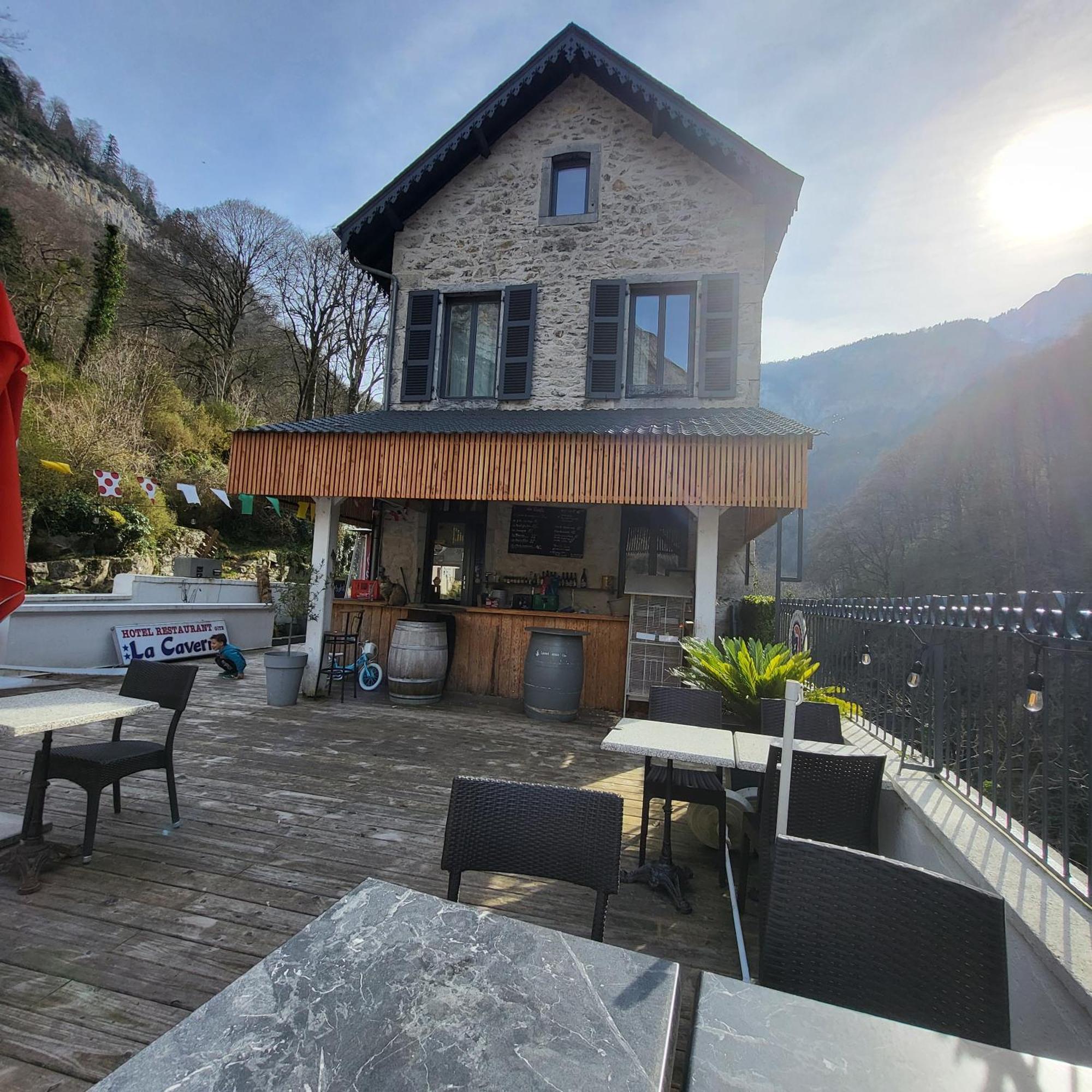Auberge La Caverne ลารองส์ ภายนอก รูปภาพ