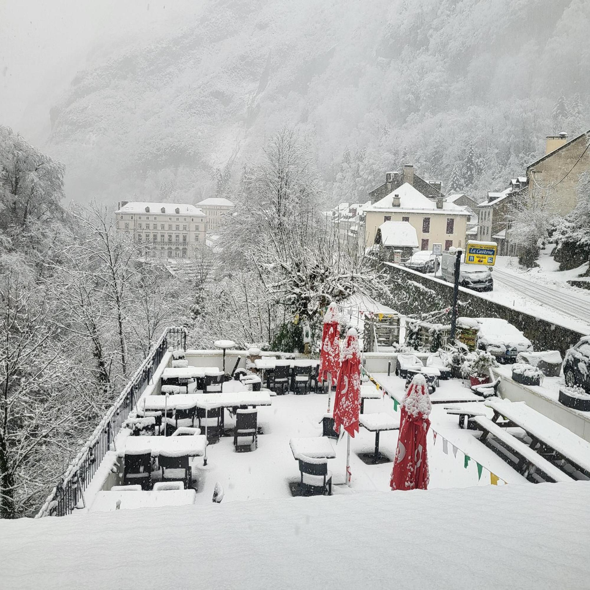 Auberge La Caverne ลารองส์ ภายนอก รูปภาพ