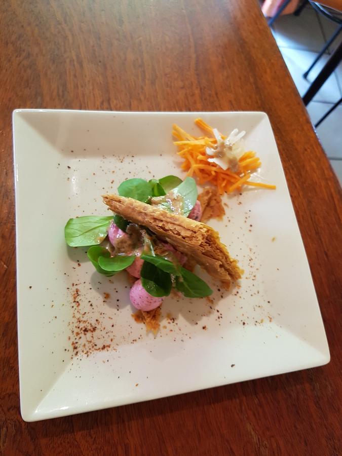 Auberge La Caverne ลารองส์ ภายนอก รูปภาพ